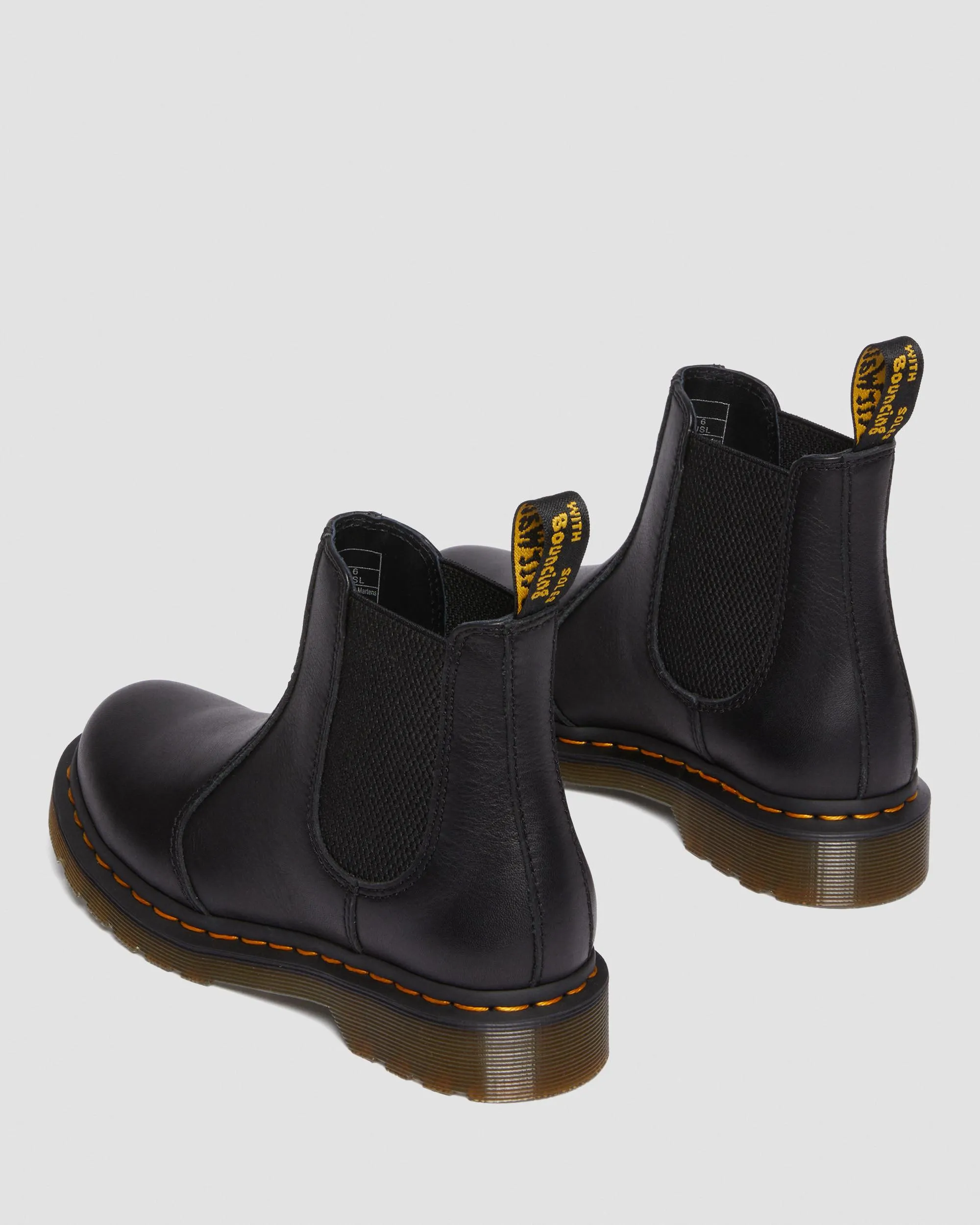 2976 Women's leather Chelsea boots Dr. Martens