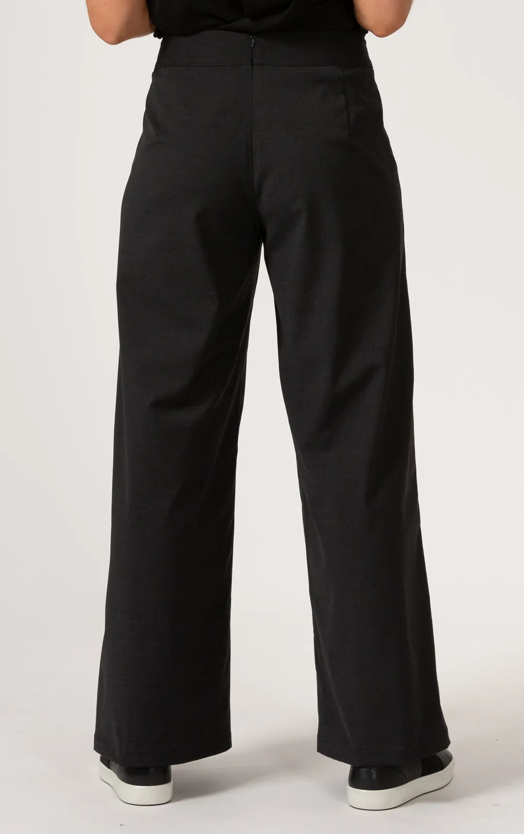 LIGHTWEIGHT WOOL BLEND WIDE LEG PANT