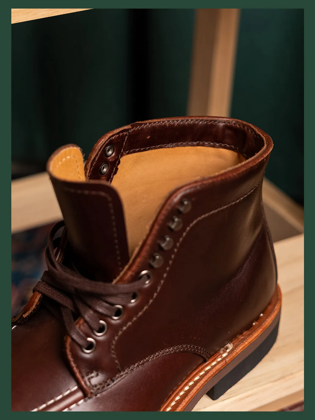 Men's Leather Moc Toe Boots